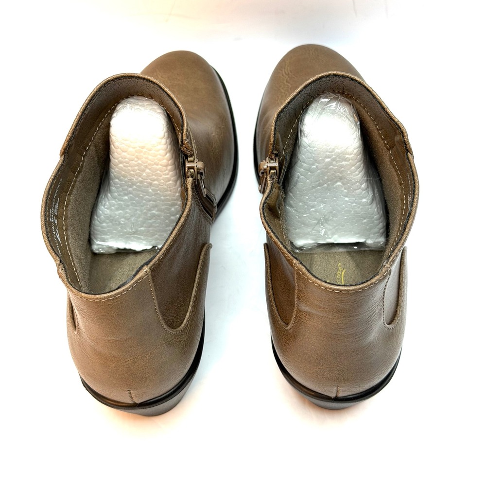 Easy Street Women's Langley Zipper Ankle Boots Taupe/Snake Size 8.5M NWT/BOX - Picture 8 of 10
